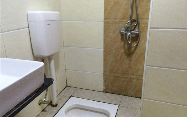 Gangfu Business Hostel