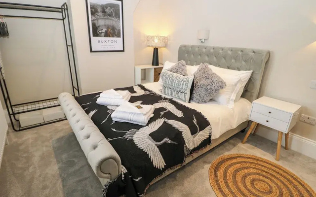 Netherdale Penthouse