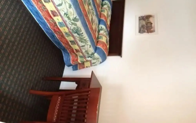 Royal Inn Motel