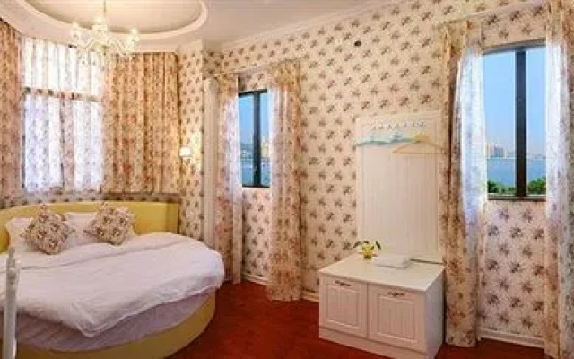Xiamen Gulangyu Islet Qishan 1st Mansion