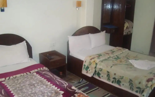 Hotel Lakeway Inn