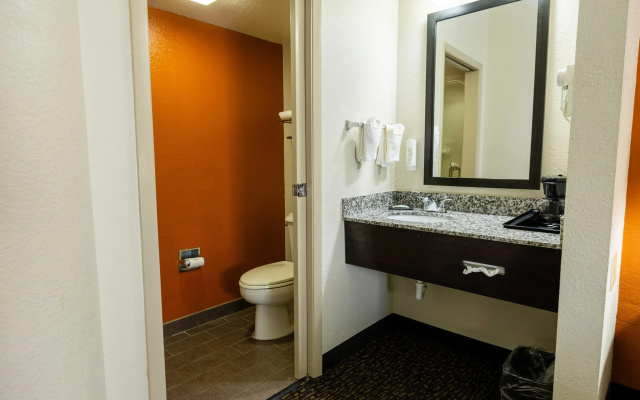 Wingate by Wyndham Leesburg Florida