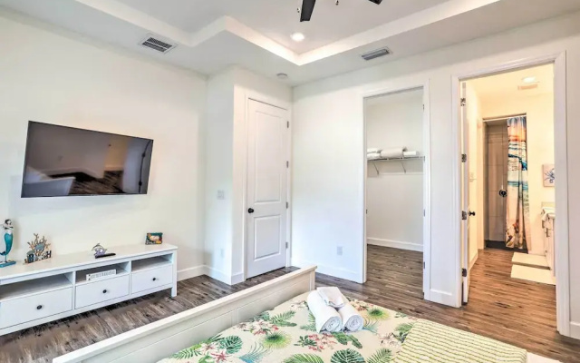 Tampa House w/ Patio, Near Downtown & Beaches!