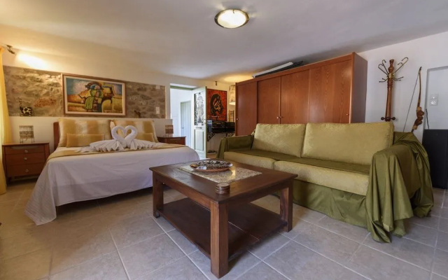 Casa DelMare Guesthouse