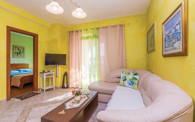 Stunning Home in Cizici With Wifi and 1 Bedrooms