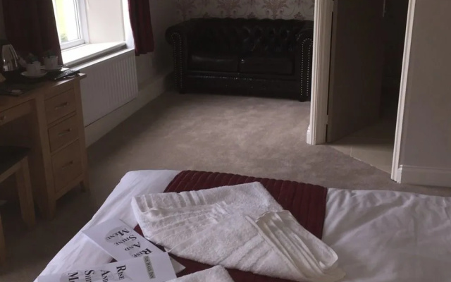 The Fox Hall Inn