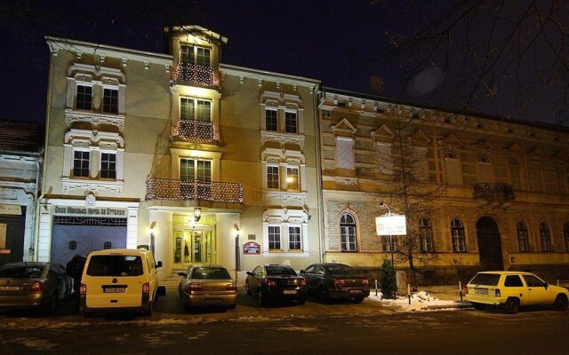 Отель Öreg Miskolcz Hotel Венгрия, Силвашварад - отзывы, цены и фото номеров - забронировать отель Öreg Miskolcz Hotel онлайн вид на фасад