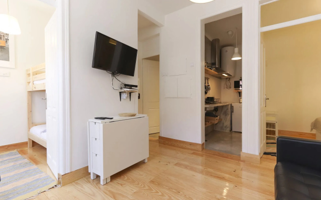 Bairro Alto Bright by Homing
