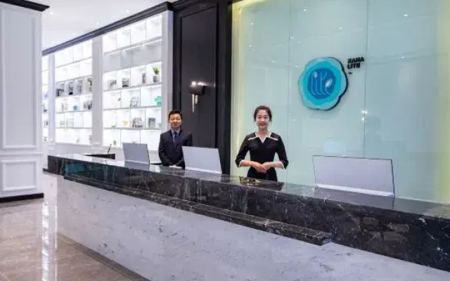 Xana Lite Hotel (Laixi Wangfujing Shopping Center Municipal Government)