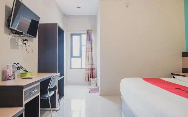 RedDoorz Syariah near Balai Kota Bengkulu