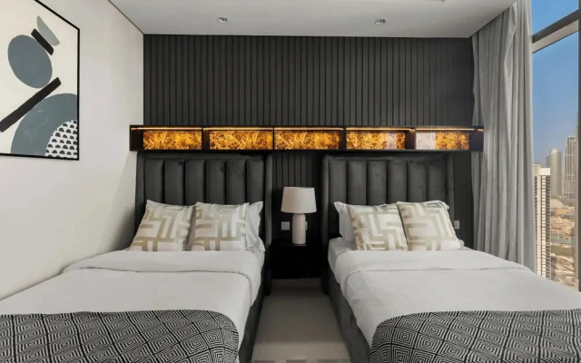 Gogoto LUX Burj View Spacious