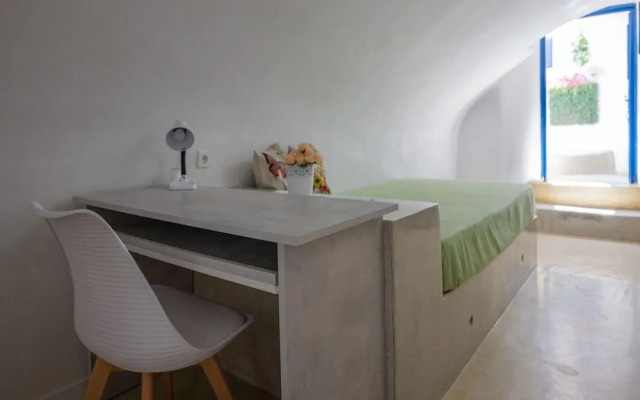 Argyro's Gaia Cozy Traditional Cave