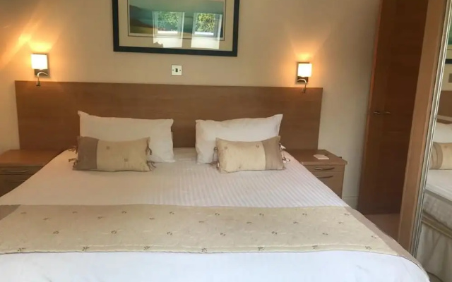 Porthole Suites