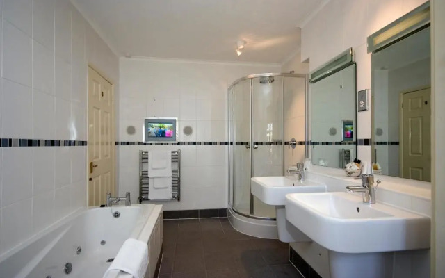 Appleby Manor Hotel & Garden Spa