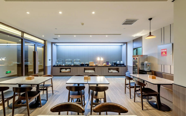Hanting Hotel Yulin Er Street Zhongying Square