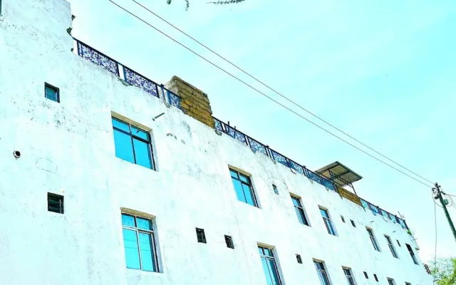 The Junction Resort Marigat