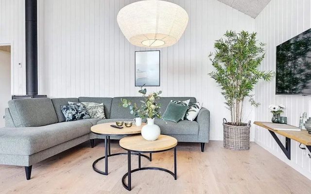 5 Star Holiday Home in Vaeggerlose