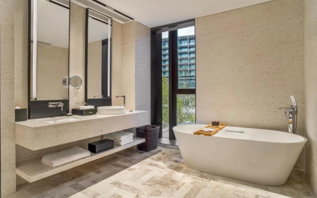 Sheraton Ninghai Hotel