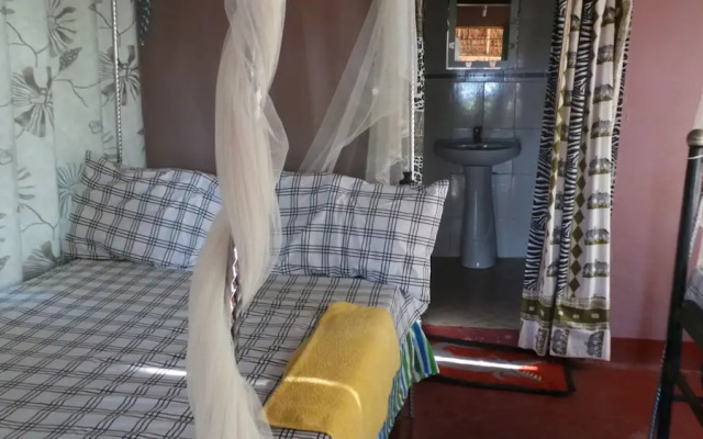 Selous Ngalawa Camp