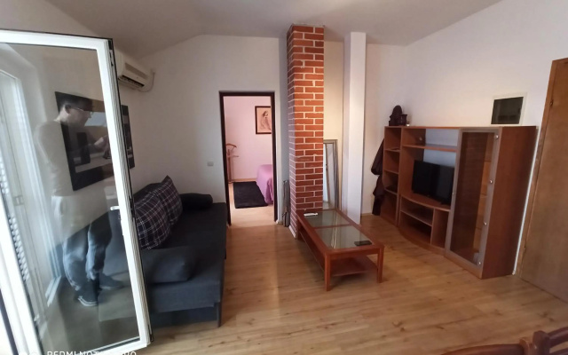 Apartments Roncevic