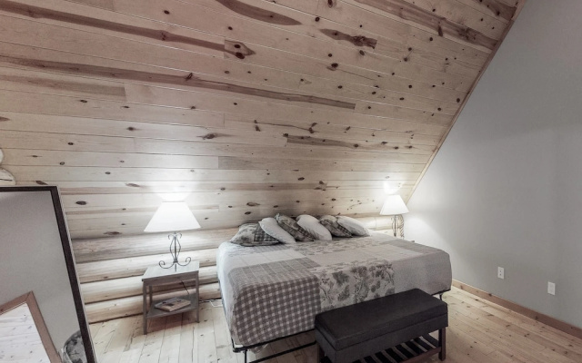 Bearfoot Chalet