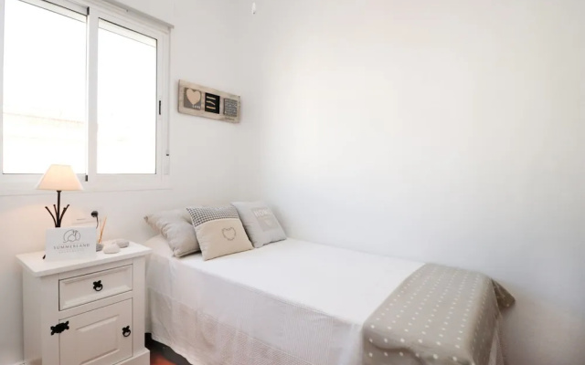 Summerland Apartments Rota