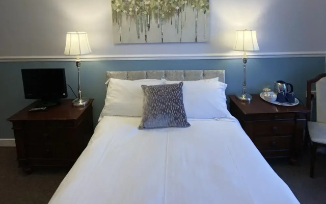 The Angove