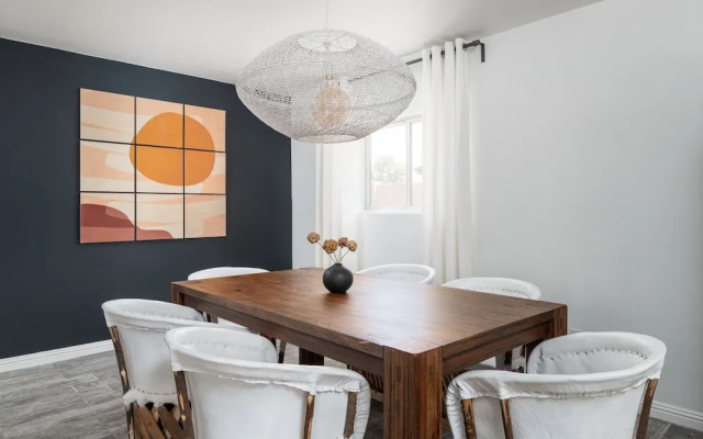 3BR Home in Mesa with Pool by WanderJaunt