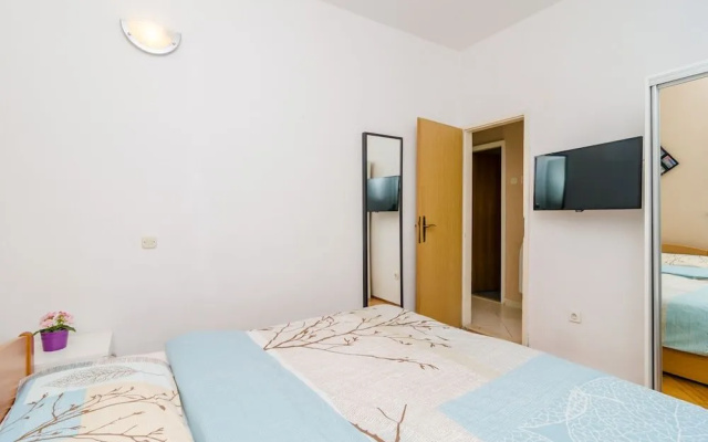 Apartments 4M