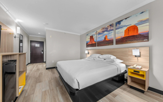 Days Inn by Wyndham Salado