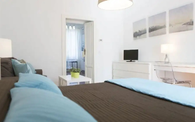 Fashion 37 Apartment