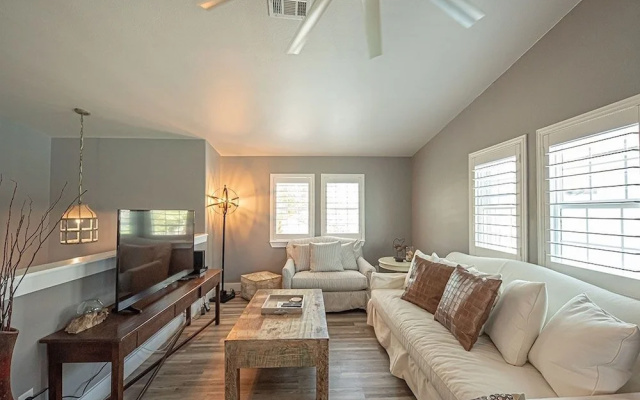 Art-see Cart-sea 4 Bedroom Home