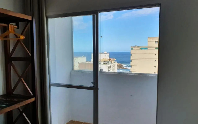 FLAT NOVO - 100M Praia Pitangueiras - Capt.Varam