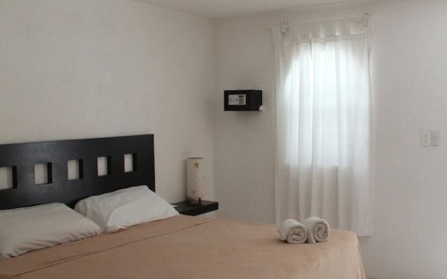Hotel tropical casa blanca