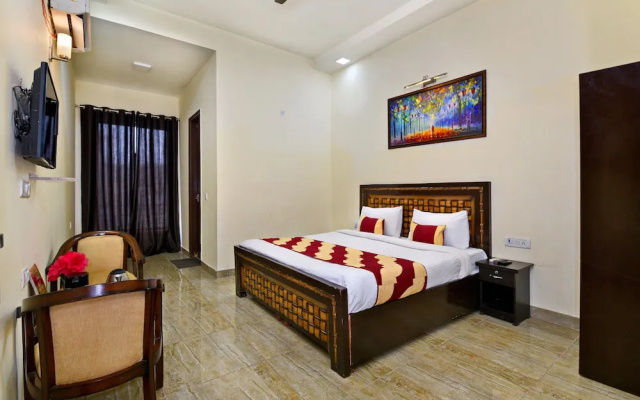 Hotel Metro Stays-Couple Friendly