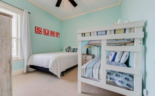 Keepin' It Reel 3 Bedroom Home by RedAwning