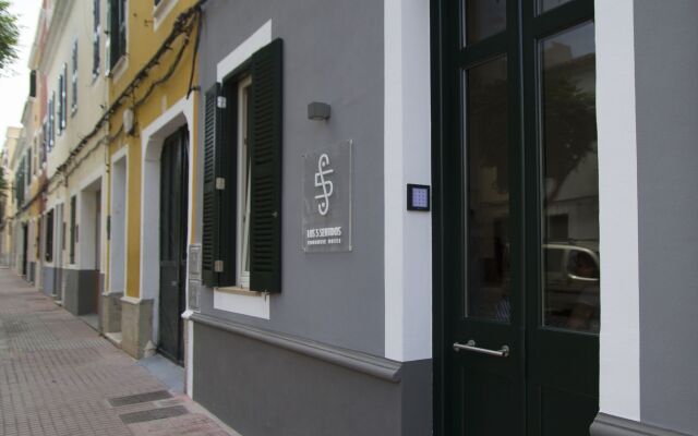 Hotel Romantic Los 5 Sentidos вид на фасад