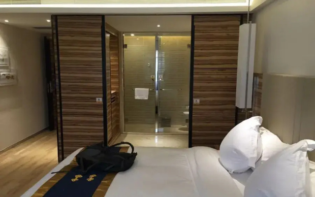 Hecheng Hotel