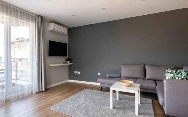 TheHouse - Apartment Kamenitza