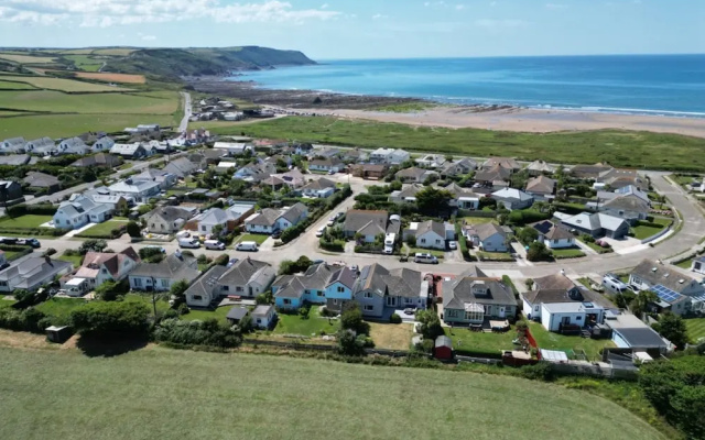 Meadow View in Widemouth Bay