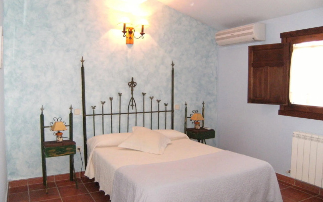 Casa Rural Chozos de Tejea