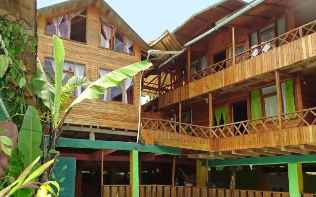Wood Town Hotel