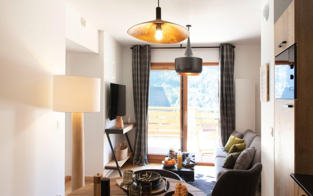 Apartment in Vaujany With Stunning Mountain Views