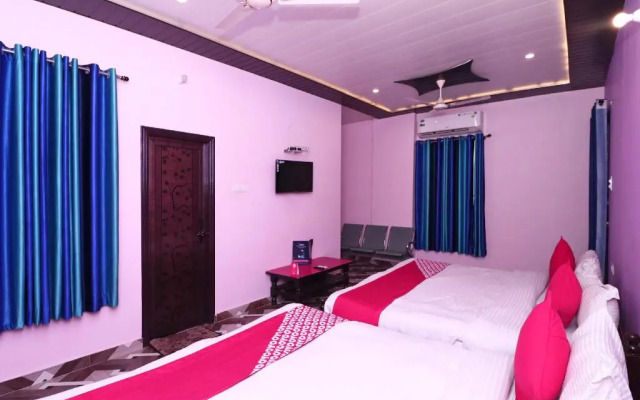 Rudraksh Hotel By OYO Rooms