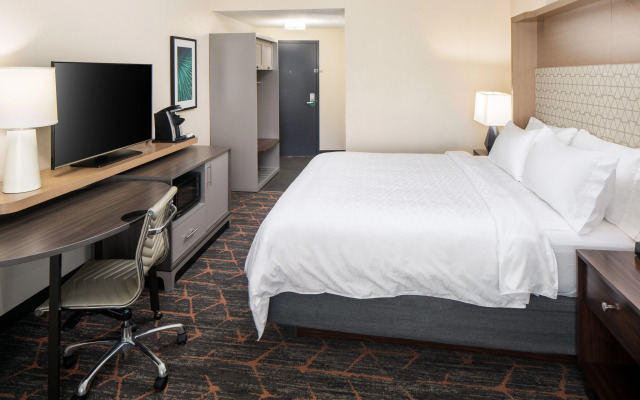 Holiday Inn Cheshire - Southington by IHG