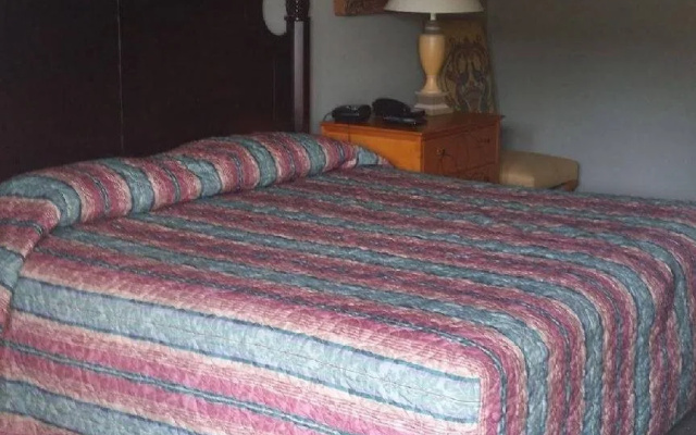 Ebro Motel
