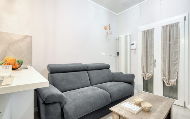 JOIVY Modern City Centre Flat