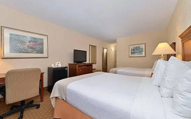 Holiday Inn West Memphis-i-55