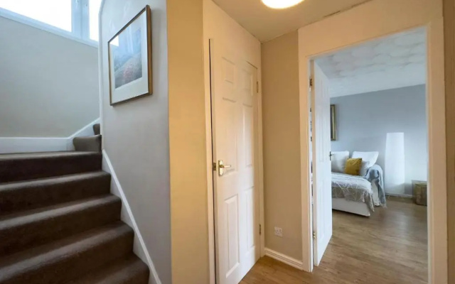 Beautiful & Elegant 2BD Scandi Style Duplex