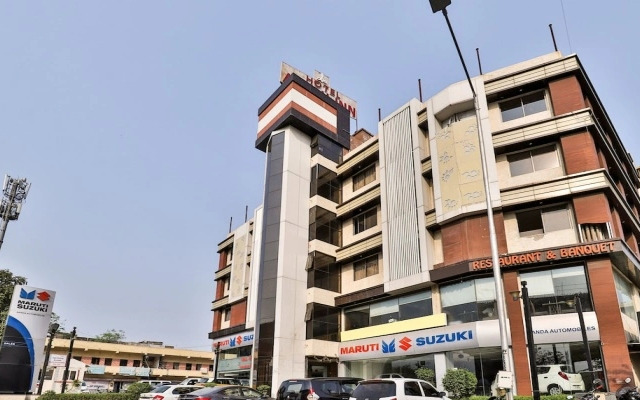 Super Townhouse Prahladnagar